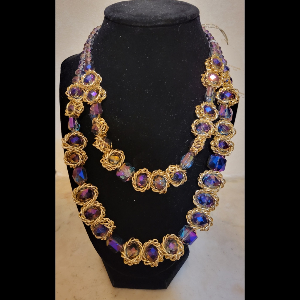 Eye Candy Los Angeles Statement Necklace 75$